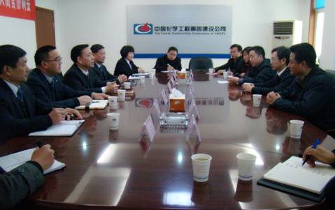 岳陽(yáng)市委副書(shū)記李志堅(jiān)來(lái)公司慰問(wèn)