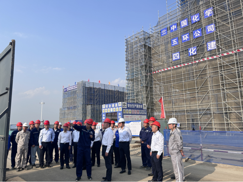 寇光武到中南公司湖北徽陽項(xiàng)目檢查調(diào)研