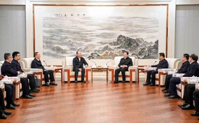 莫鼎革拜會遼寧省委書記郝鵬、省長王新偉