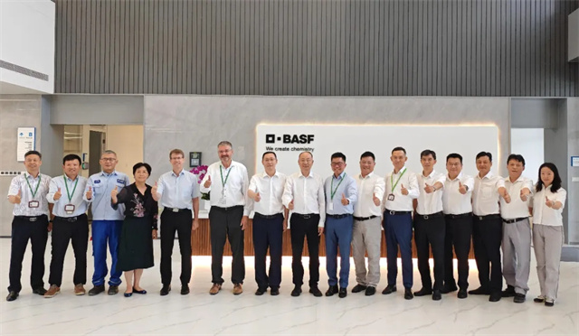 莫鼎革到巴斯夫湛江一體化基地項目調(diào)研指導工作
